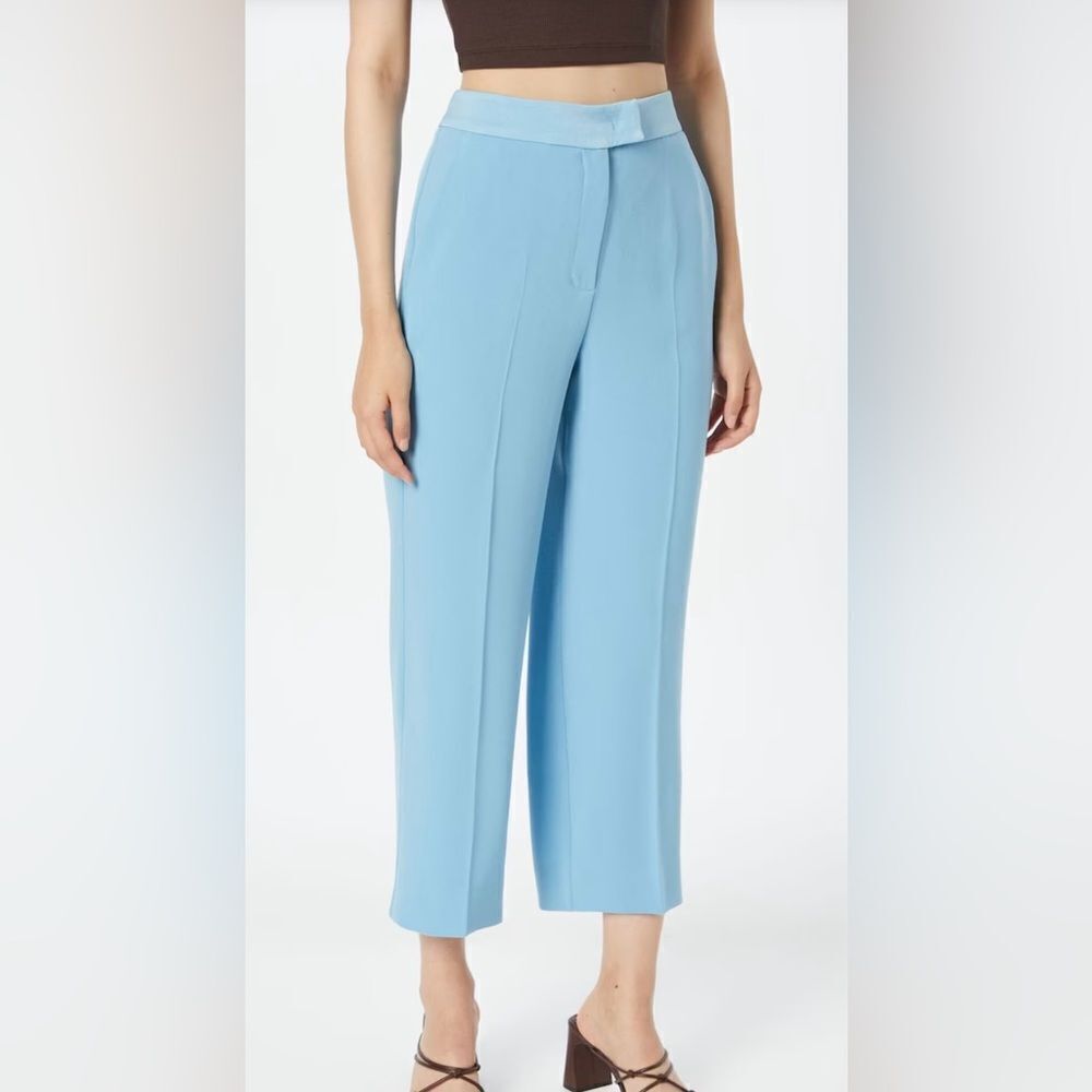 Marella Regular Pleated Crop Pants 'ROAR' In Light Blue Size 4